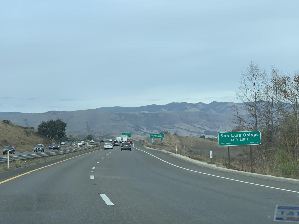 Northbound Highway 101 entering San Luis Obispo. Photo by Anthony Ramos
