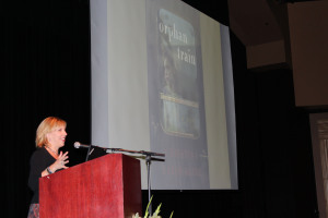  The author of "Orphan Train" speaks to an audience of a few hundred at Cuesta's CPAC.