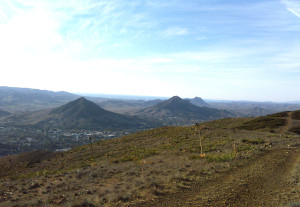 San Luis Obispo, Madonna Mountain, Bishops Peak, and even the Morro Bay estuary are visible from the top of the mountain.