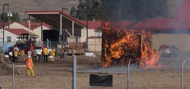 Controlled fire burns behind Cuesta campus