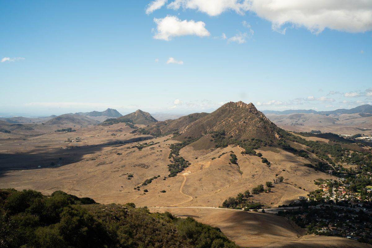 Bishop Peak, San Luis Obispo. Photo By Dustin Gil